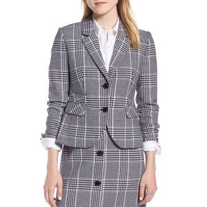 Shrunken Houndstooth Suit Jacket